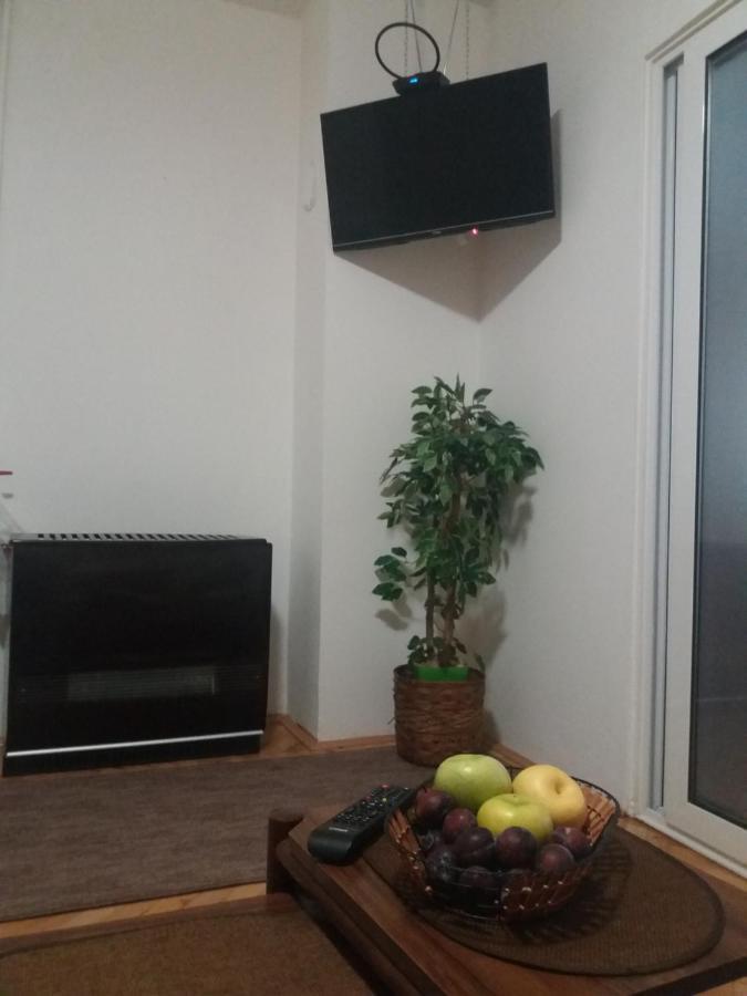 Apartman Breza Ruma Exterior photo